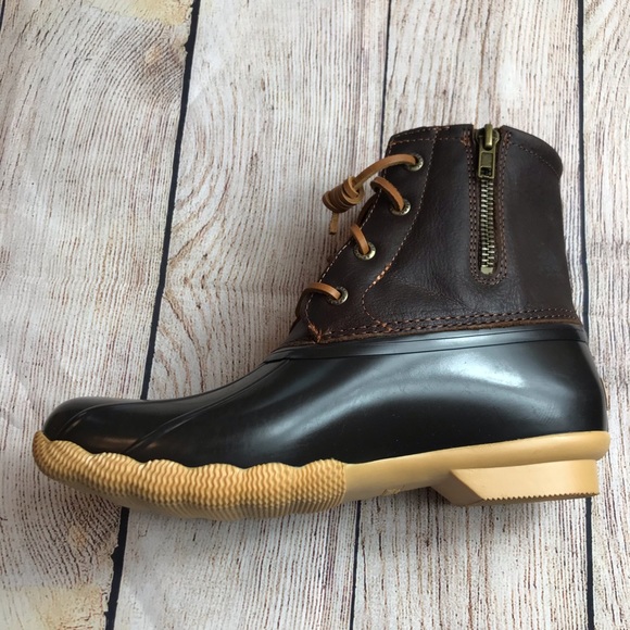 NWT/ Sperry | Saltwater women’s boots winter duck - Picture 3 of 16